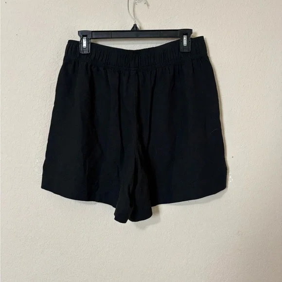 Free Assembly Black Linen Blend Women’s Shorts Sleek Everyday Staple Size Medium - Picture 9 of 14